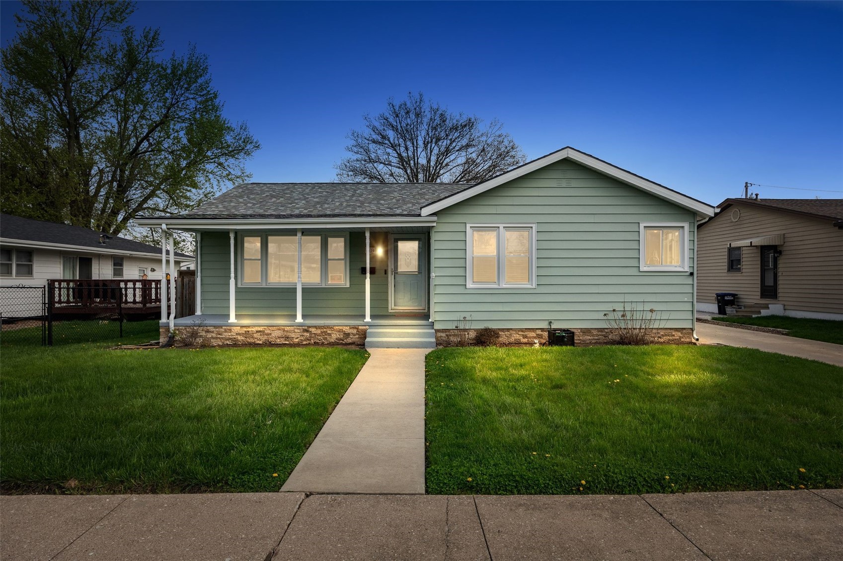 2270 24th Avenue Marion IA 52302