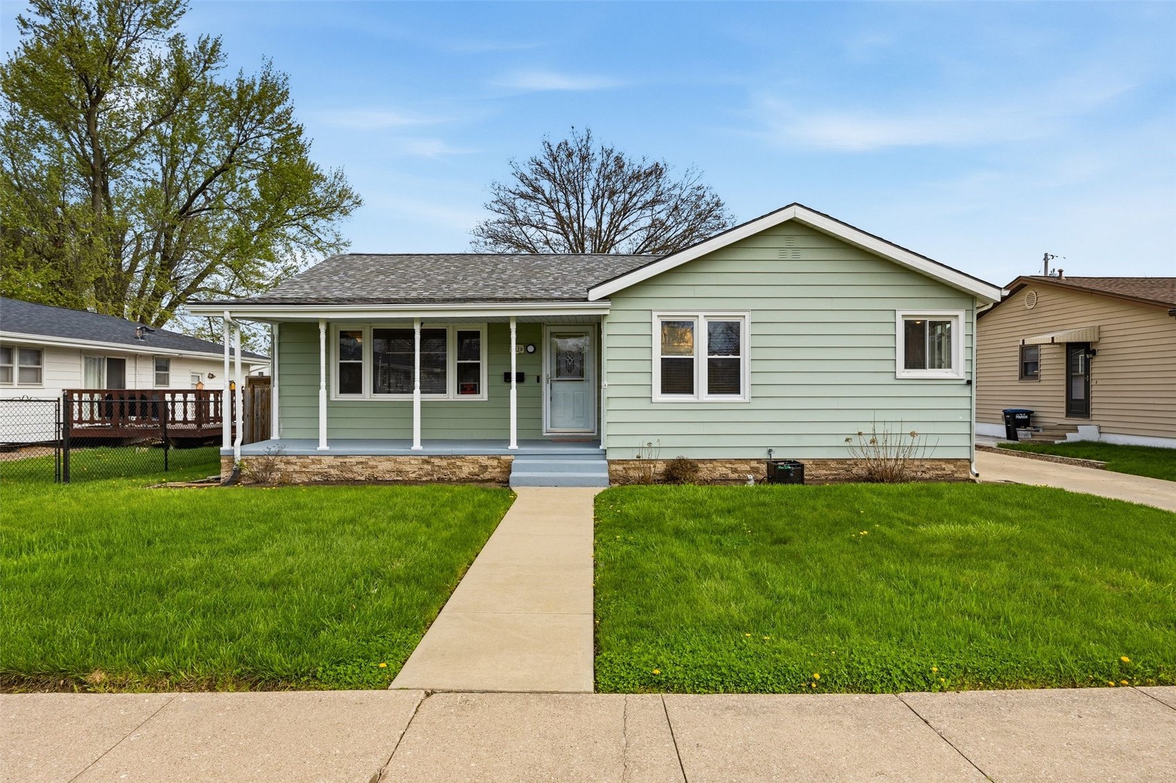 2270 24th Avenue Marion IA 52302