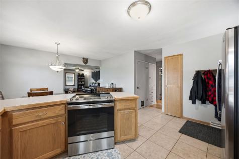 2270 24th Avenue Marion IA 52302