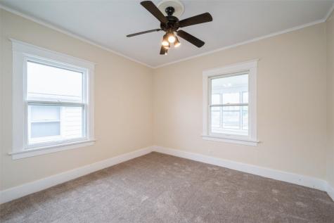 662 19th Avenue SW Cedar Rapids IA 52404