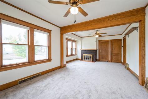 662 19th Avenue SW Cedar Rapids IA 52404