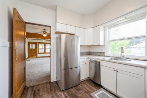 662 19th Avenue SW Cedar Rapids IA 52404