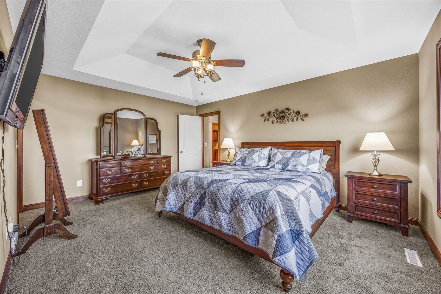 260 Battle Creek Drive Marion IA 52302