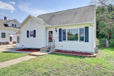 135 19th Avenue SW Cedar Rapids IA 52404