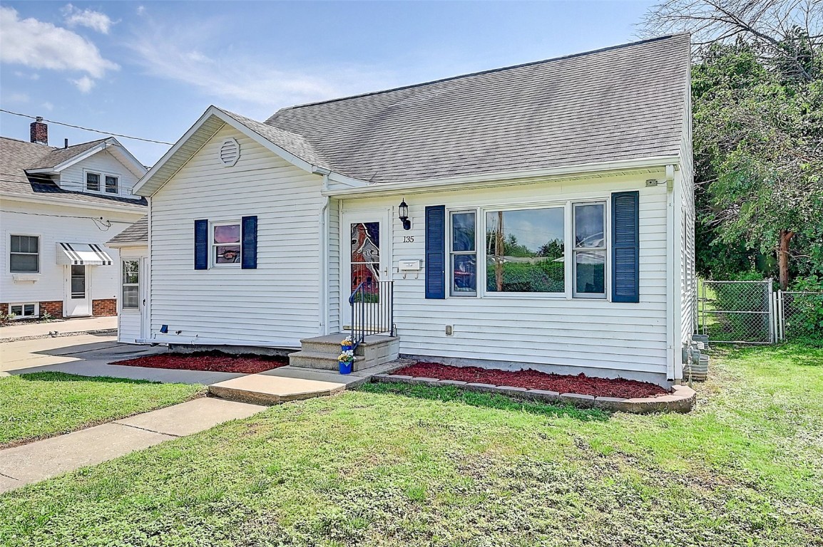 135 19th Avenue SW Cedar Rapids IA 52404