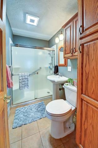 135 19th Avenue SW Cedar Rapids IA 52404