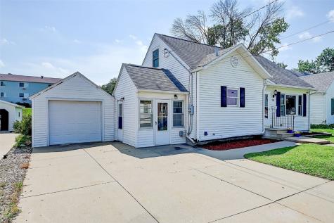 135 19th Avenue SW Cedar Rapids IA 52404