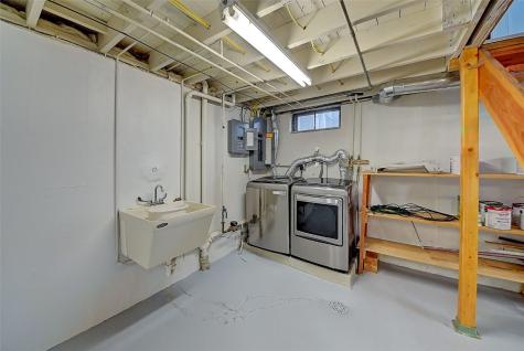 135 19th Avenue SW Cedar Rapids IA 52404
