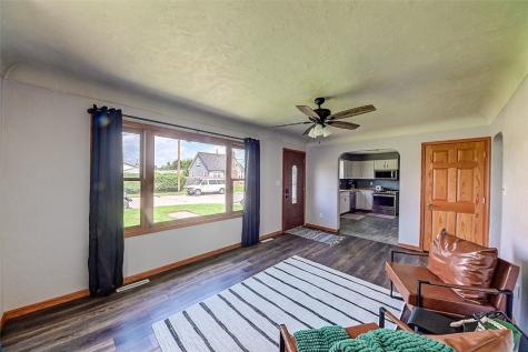 135 19th Avenue SW Cedar Rapids IA 52404