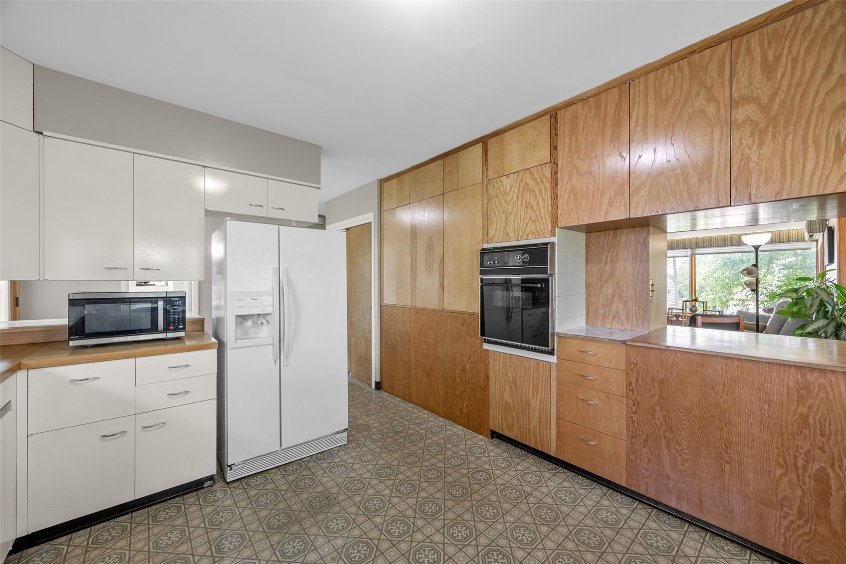 2600 Maple Drive NW Cedar Rapids IA 52405