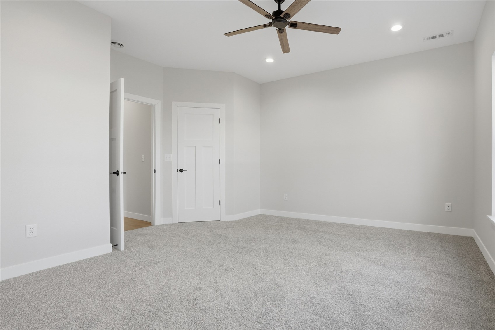 602 W 8th Street Tipton IA 52772