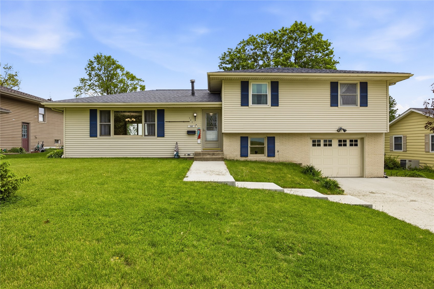 107 Parkview Drive Tipton IA 52772