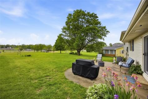 107 Parkview Drive Tipton IA 52772