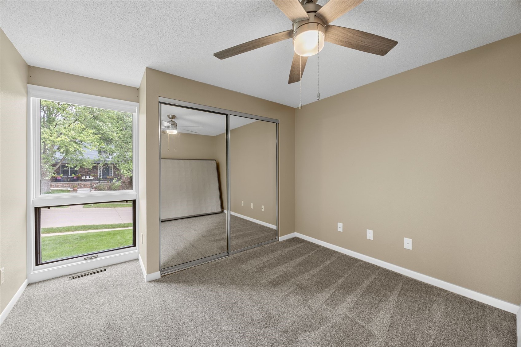 301 N 7th Avenue Iowa City IA 52245