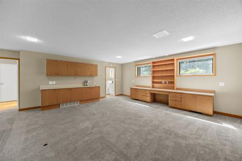 301 N 7th Avenue Iowa City IA 52245