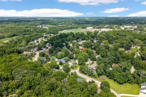 301 N 7th Avenue Iowa City IA 52245