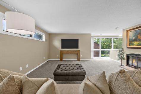 301 N 7th Avenue Iowa City IA 52245