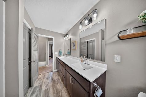 4225 Sunland Court SE Cedar Rapids IA 52403