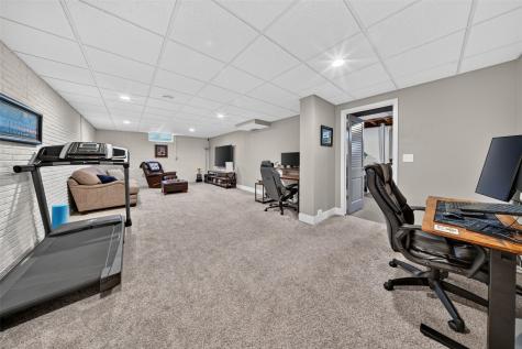 4225 Sunland Court SE Cedar Rapids IA 52403