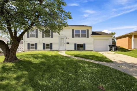 5701 Gordon Court NW Cedar Rapids IA 52405
