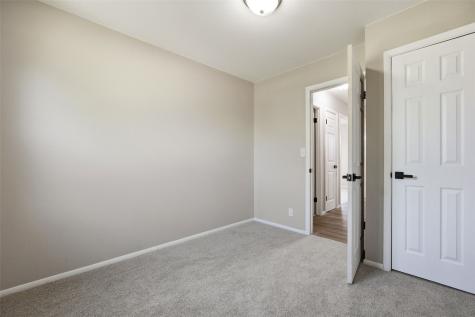 5701 Gordon Court NW Cedar Rapids IA 52405