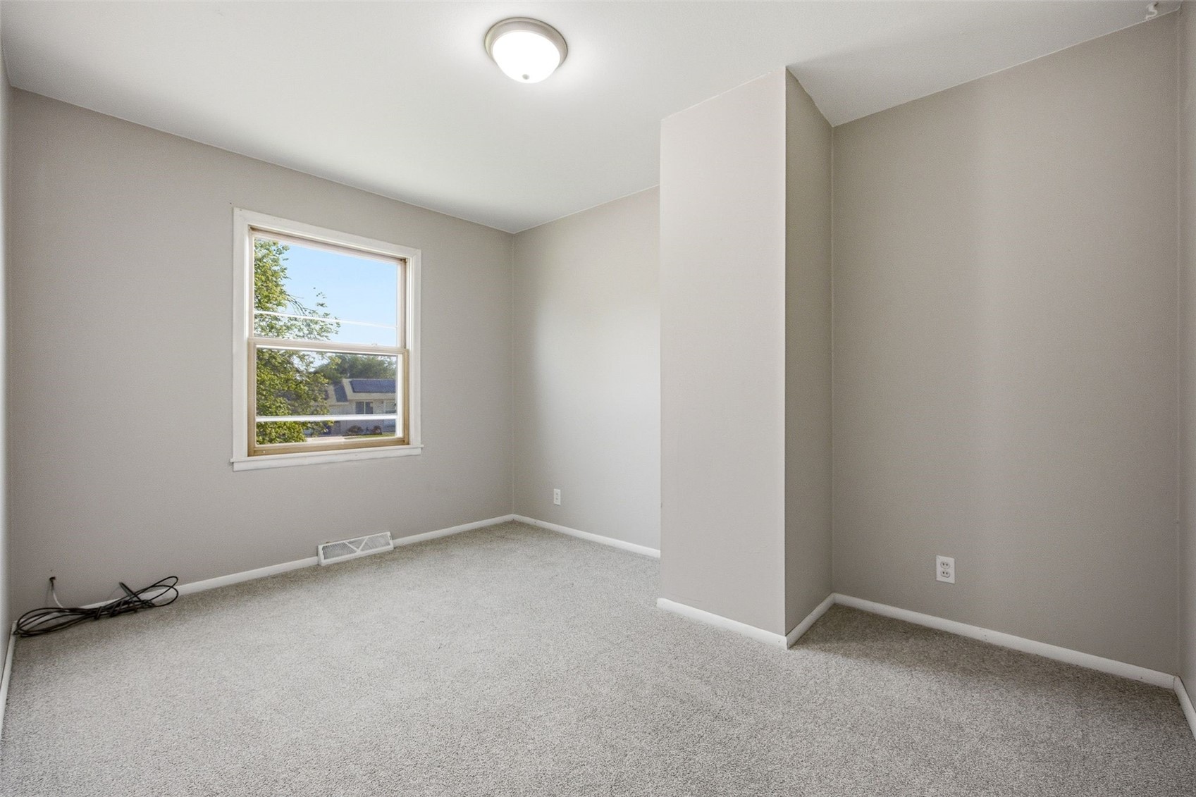 5701 Gordon Court NW Cedar Rapids IA 52405