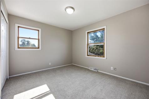 5701 Gordon Court NW Cedar Rapids IA 52405