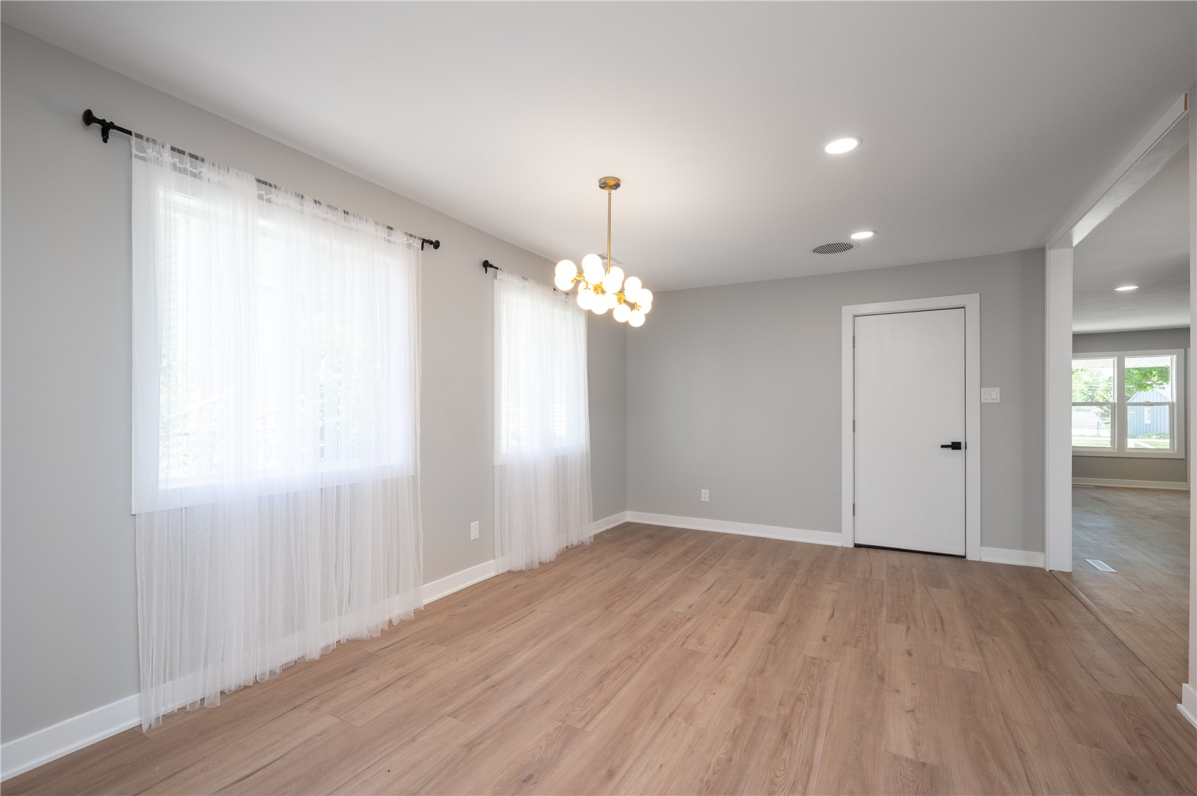 4975 Kesler Road NW Cedar Rapids IA 52405