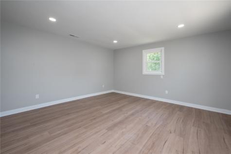 4975 Kesler Road NW Cedar Rapids IA 52405