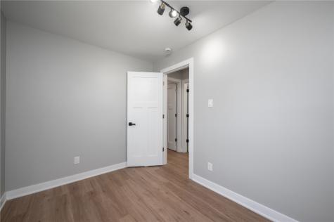 4975 Kesler Road NW Cedar Rapids IA 52405