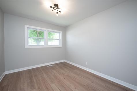 4975 Kesler Road NW Cedar Rapids IA 52405