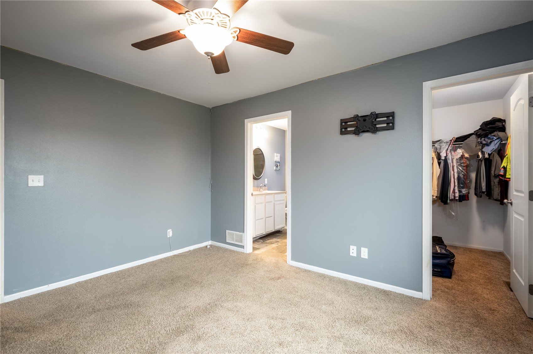 6420 Prairie Sage Drive SW Cedar Rapids IA 52404