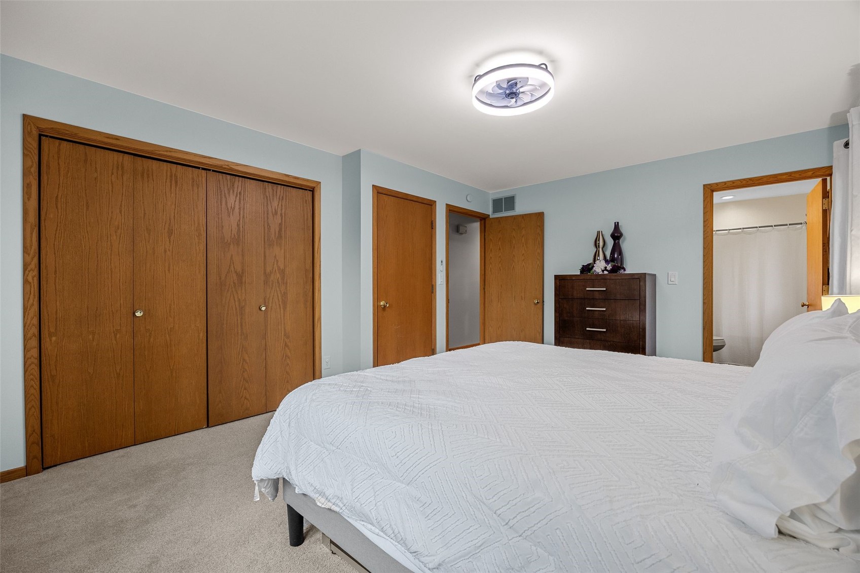 541 Amhurst Iowa City IA 52245