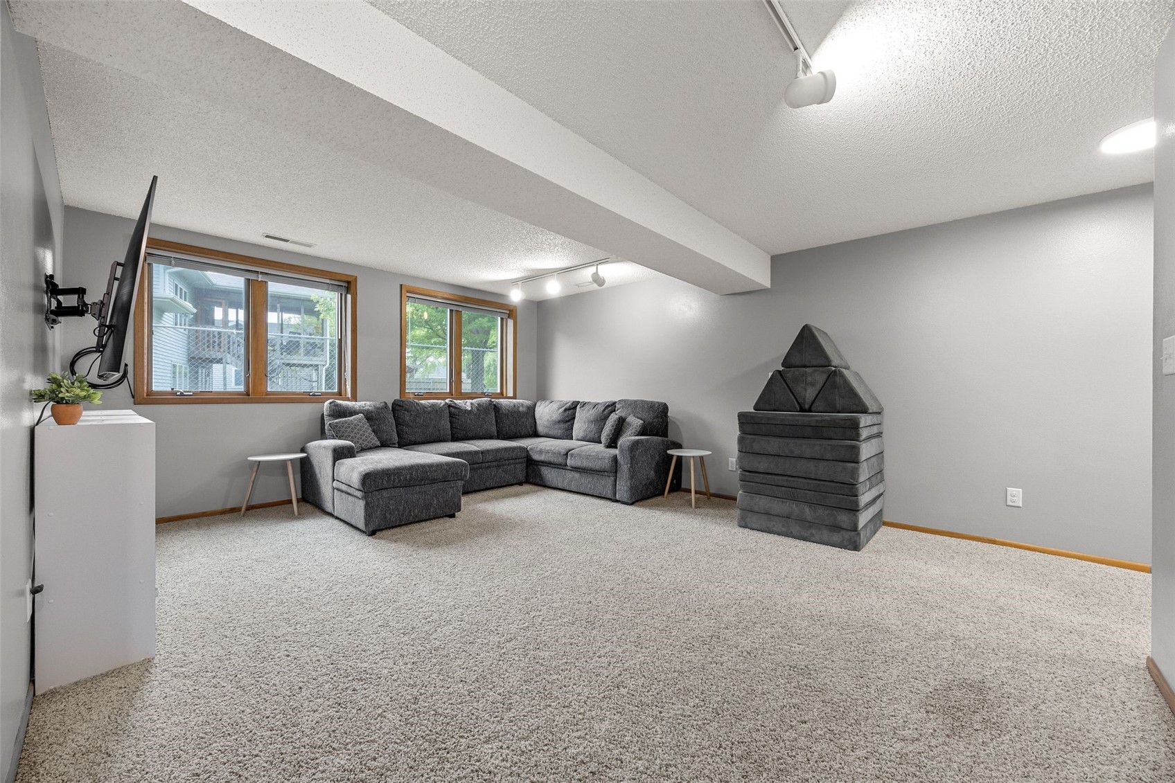 541 Amhurst Iowa City IA 52245