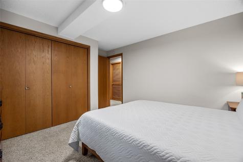 541 Amhurst Iowa City IA 52245