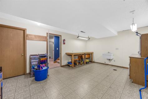 541 Amhurst Iowa City IA 52245