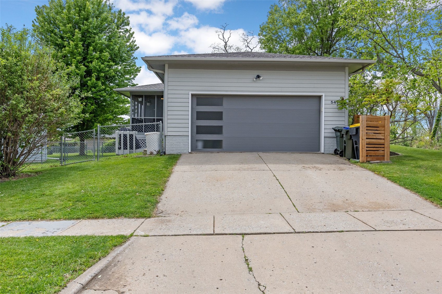 541 Amhurst Iowa City IA 52245