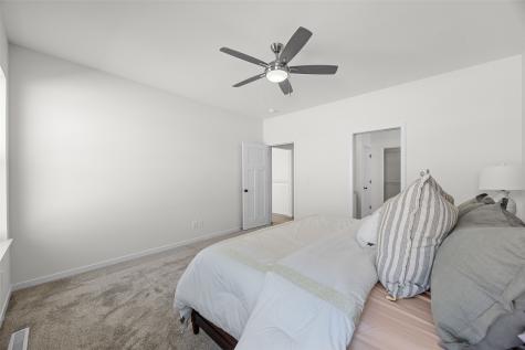 222 Mccarran Avenue NE Cedar Rapids IA 52402