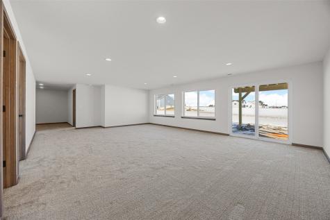222 Mccarran Avenue NE Cedar Rapids IA 52402