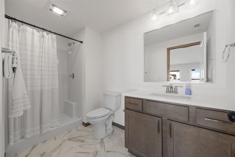 222 Mccarran Avenue NE Cedar Rapids IA 52402