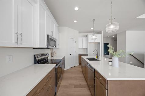 222 Mccarran Avenue NE Cedar Rapids IA 52402