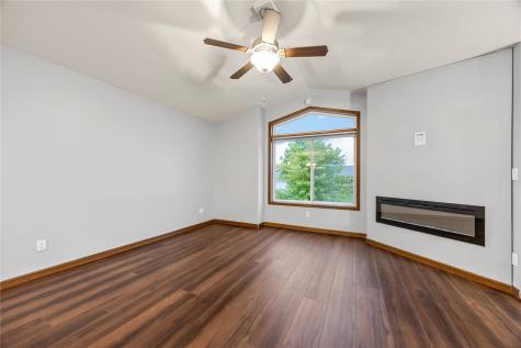 3355 Lennon Lane Marion IA 52302