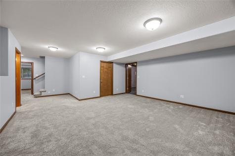 3355 Lennon Lane Marion IA 52302