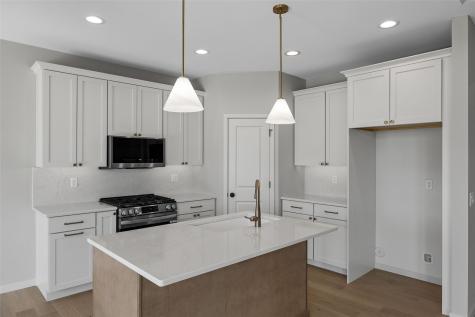 7408 Country Ridge Drive NW Cedar Rapids IA 52405