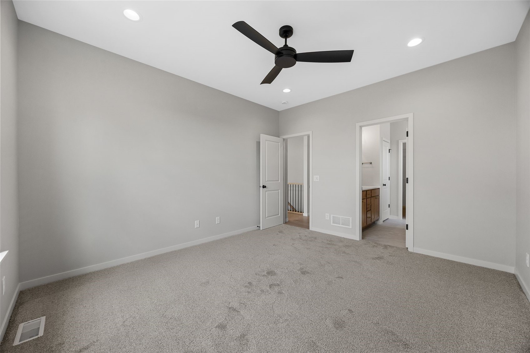 7408 Country Ridge Drive NW Cedar Rapids IA 52405