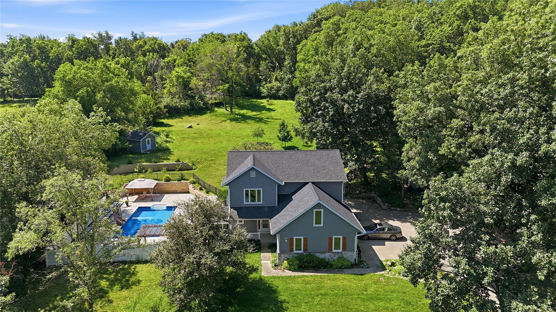 1432 Hickory Hollow NE Solon IA 52333