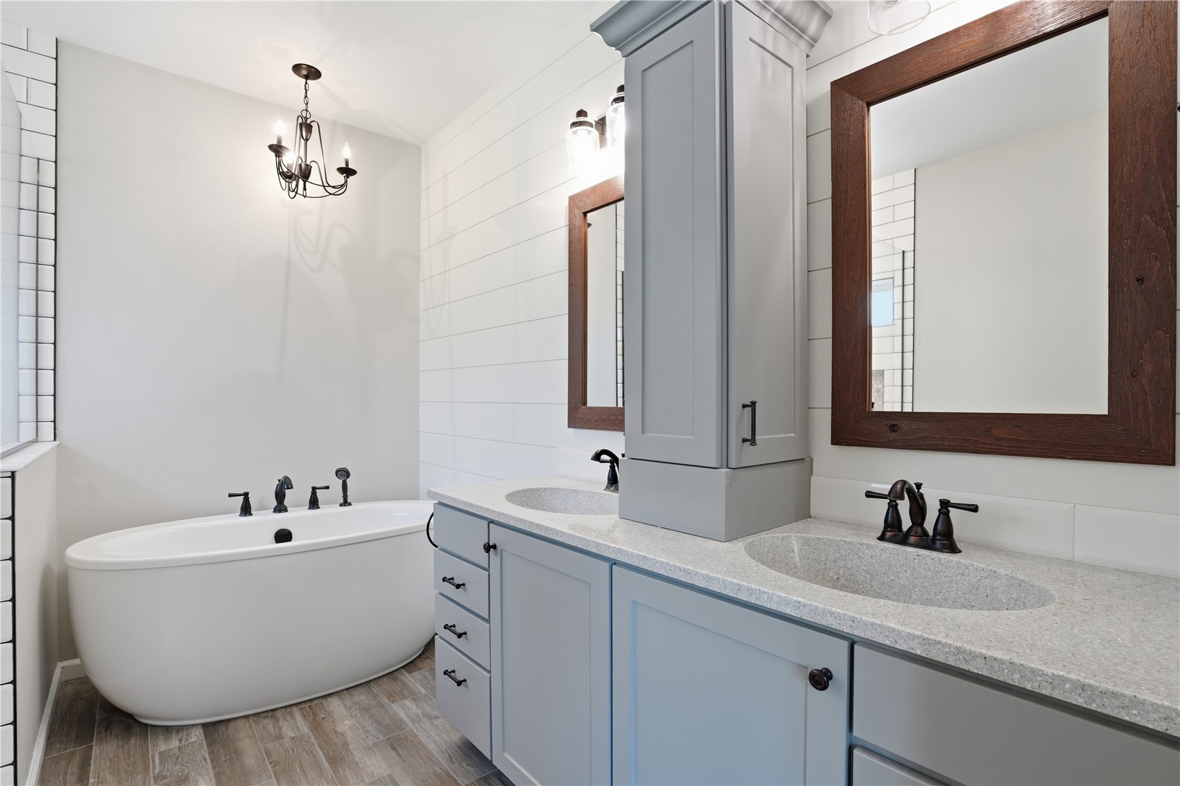 1432 Hickory Hollow NE Solon IA 52333