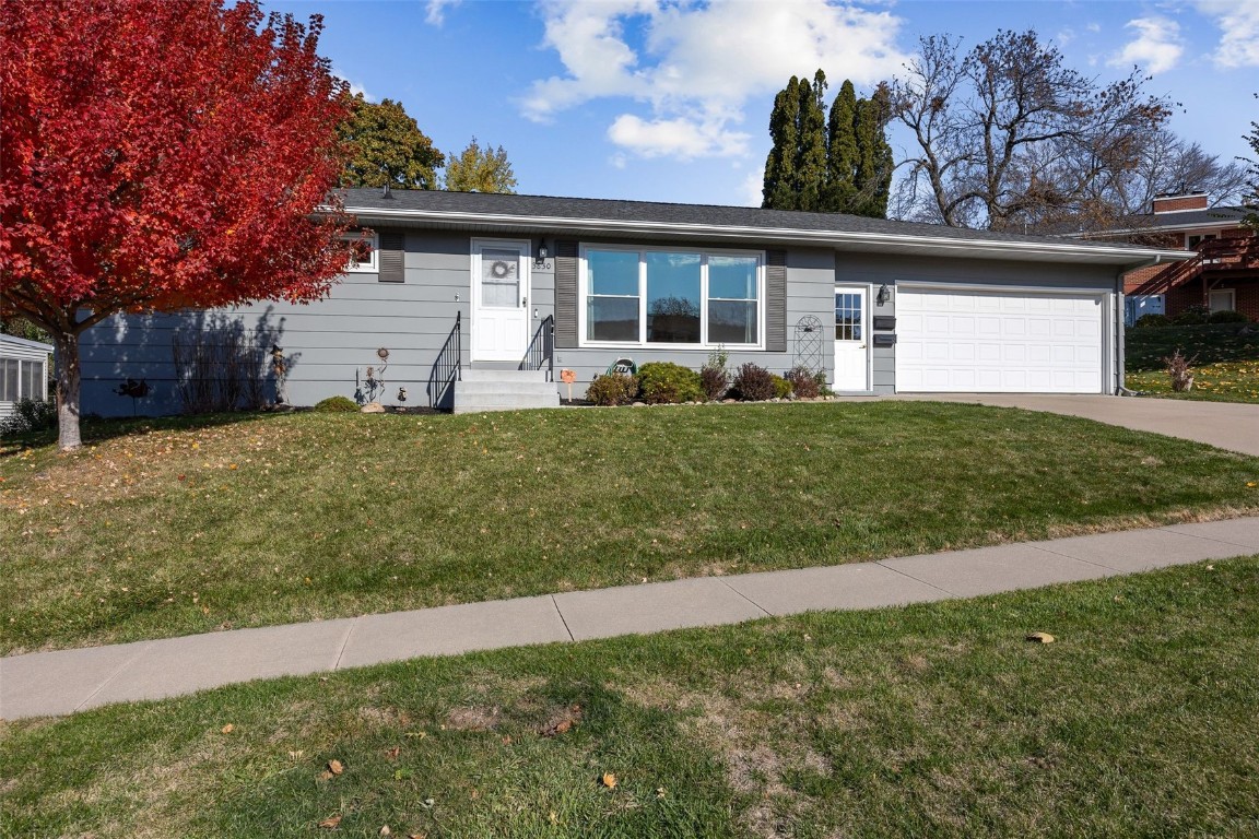 3830 Skylark Lane SE Cedar Rapids IA 52403
