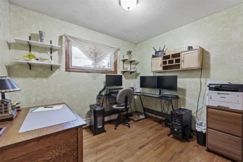 3830 Skylark Lane SE Cedar Rapids IA 52403