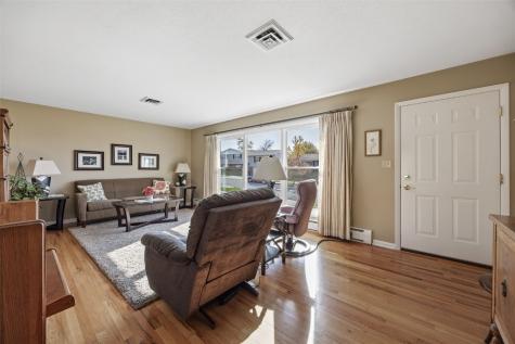 3830 Skylark Lane SE Cedar Rapids IA 52403